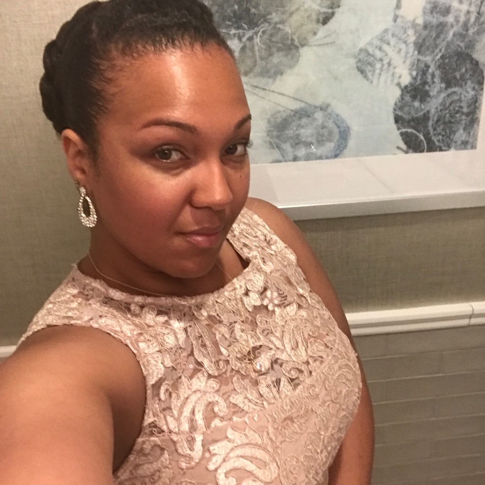 Meet your Posher, Cierra !